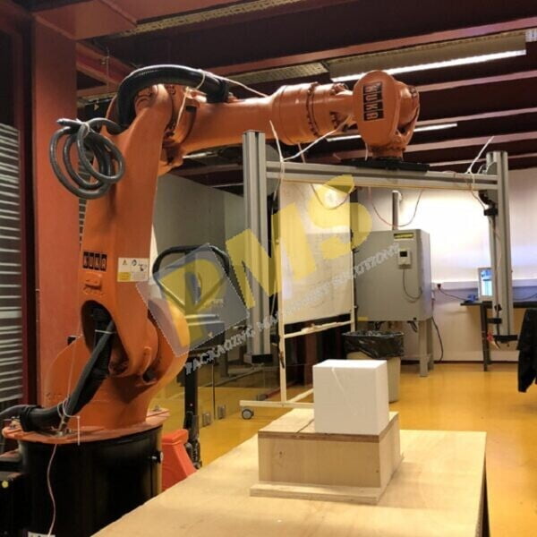 Robot phay hot wire cutting